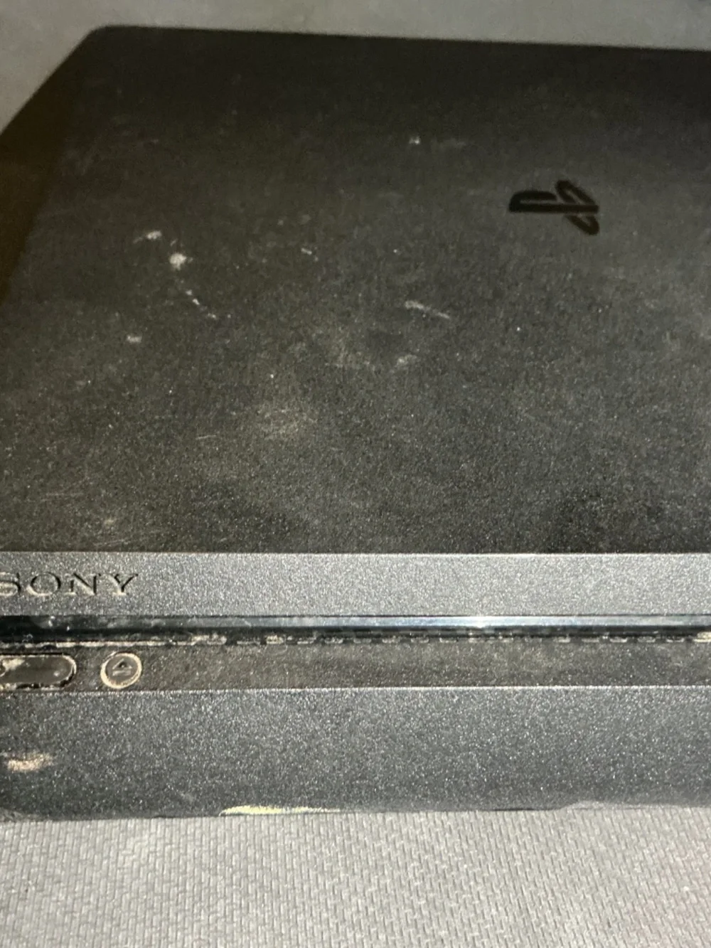 Sony PlayStation 4 slim 1TB System Model CUH-2215b For Parts/Repair (NO Power)